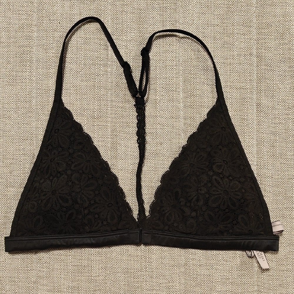 Victoria's Secret Large Floral Lace Bralette